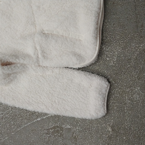 NEW! Women's Wondershop Faux Shearling Matching Family Half Zip Pullover, White - Picture 4 of 14